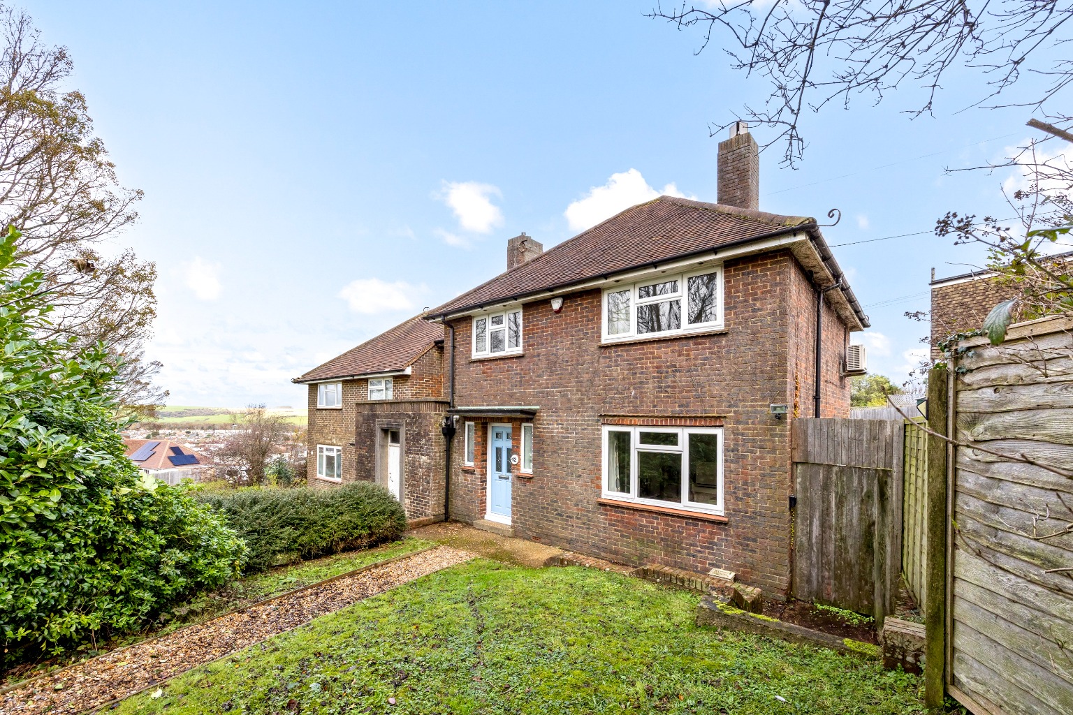 3 Bedroom semi-detached house for sale