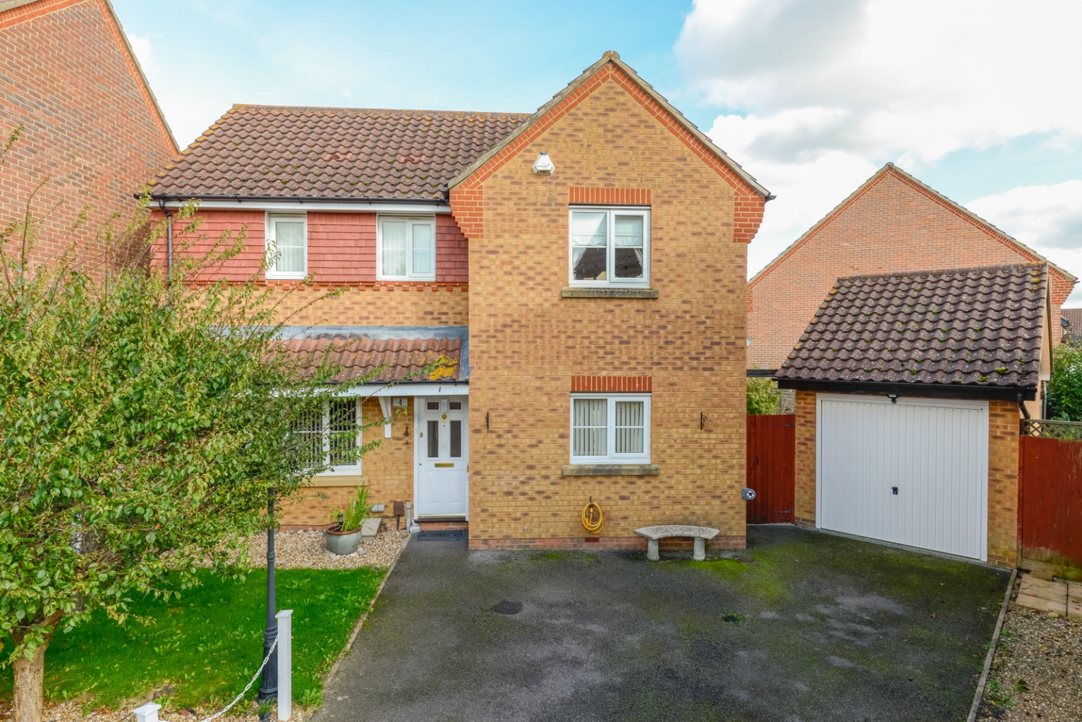 Wood Lane, Park Farm, Ashford, Ashford Property Sold STC