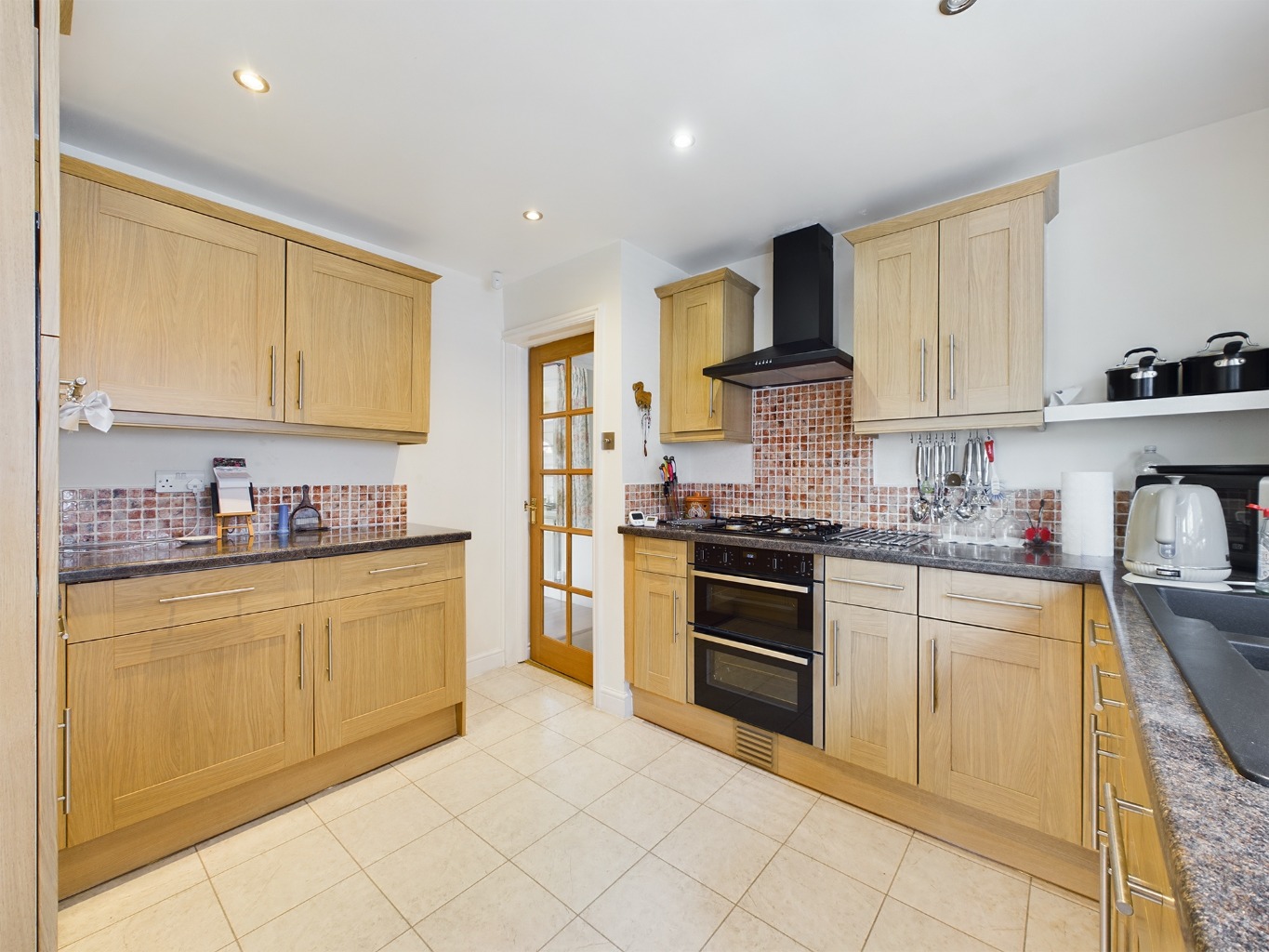 Elton Drive, Hazel Grove, Stockport, Cheshire, SK7 6EP Lawler & Co.