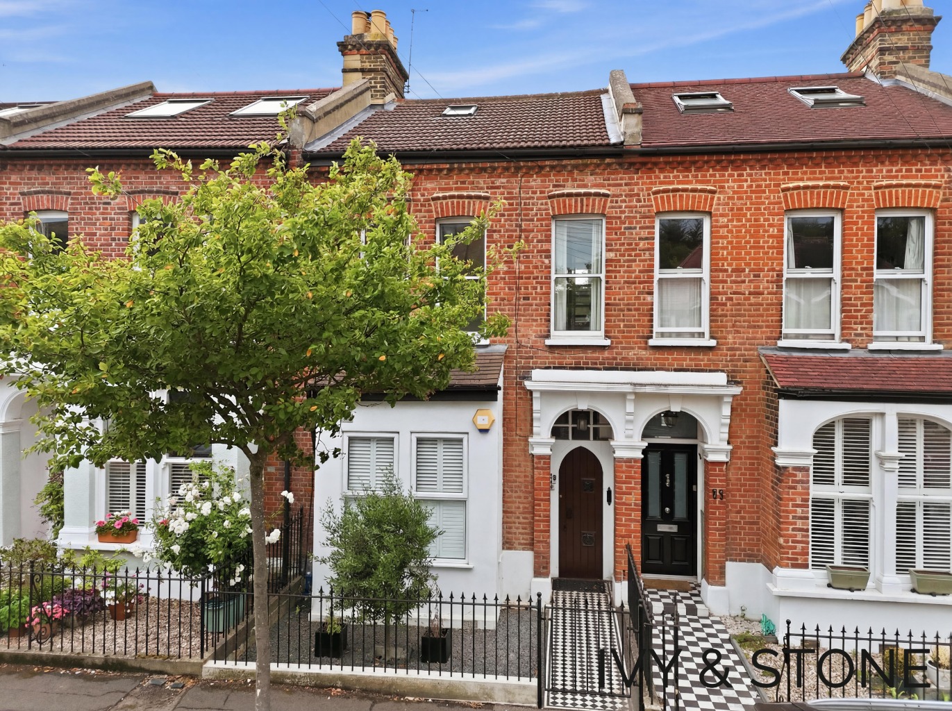 Two-Bedroom Split-Level Period Apartment with Garden, Woodford Green