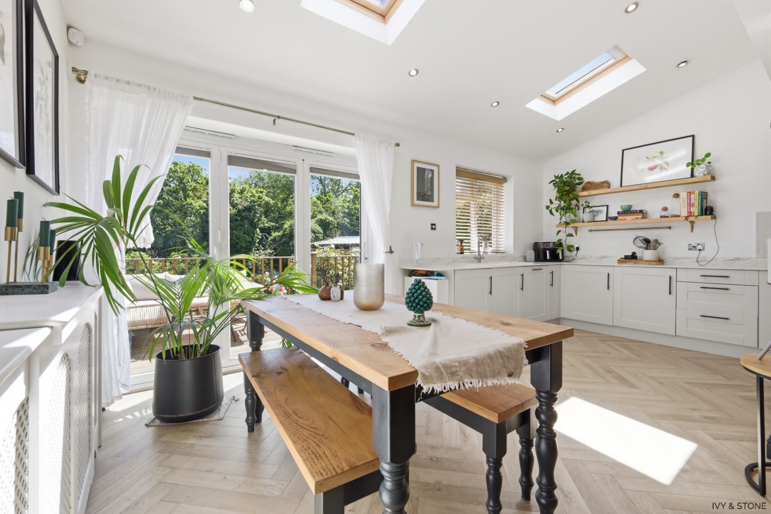 Beautifully Presented Three-Bedroom Semi-Detached Home in Charlton, SE7