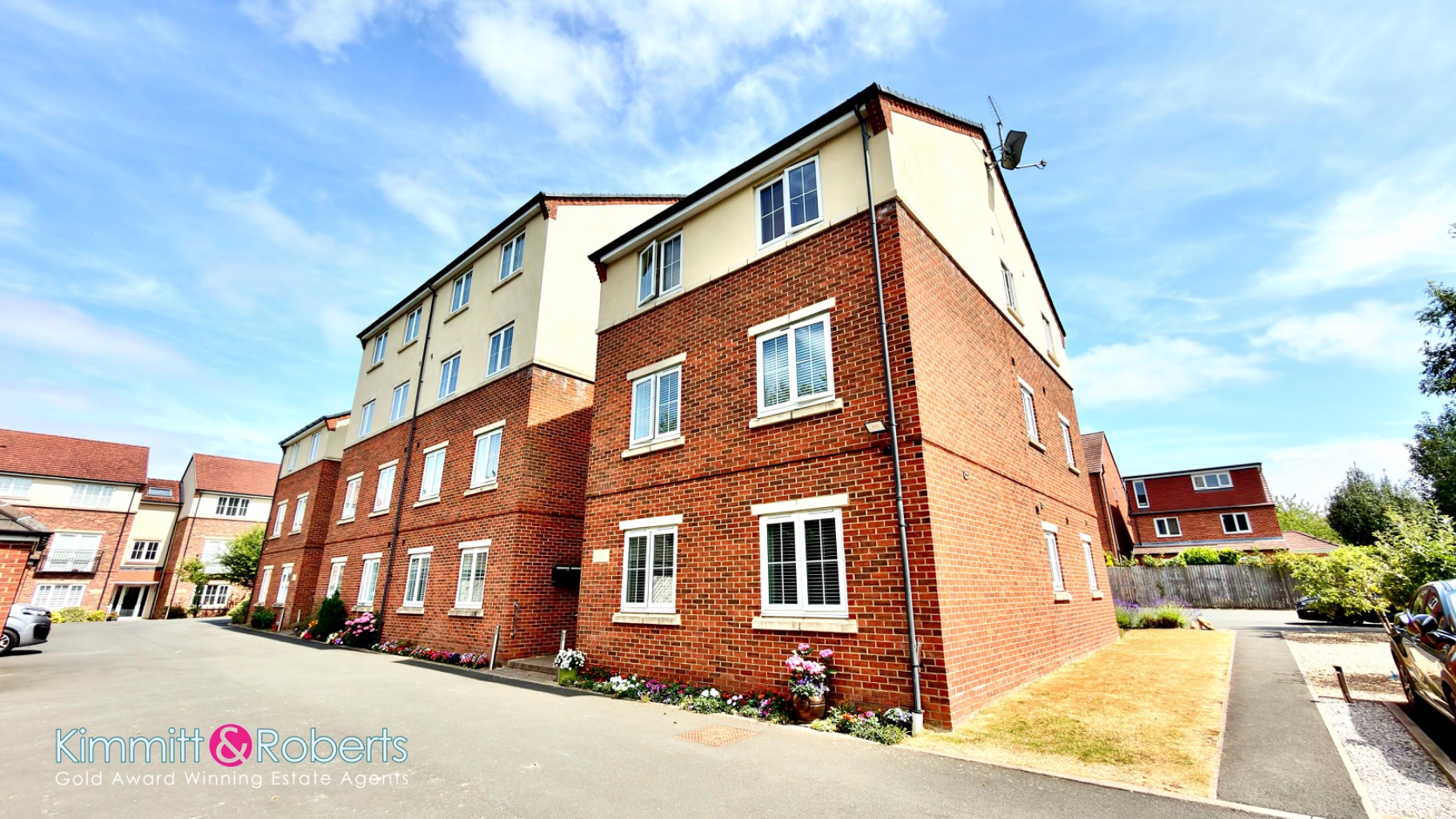 Modern Ground Floor Apartment with 2 Double Bedrooms in Houghton Le Spring