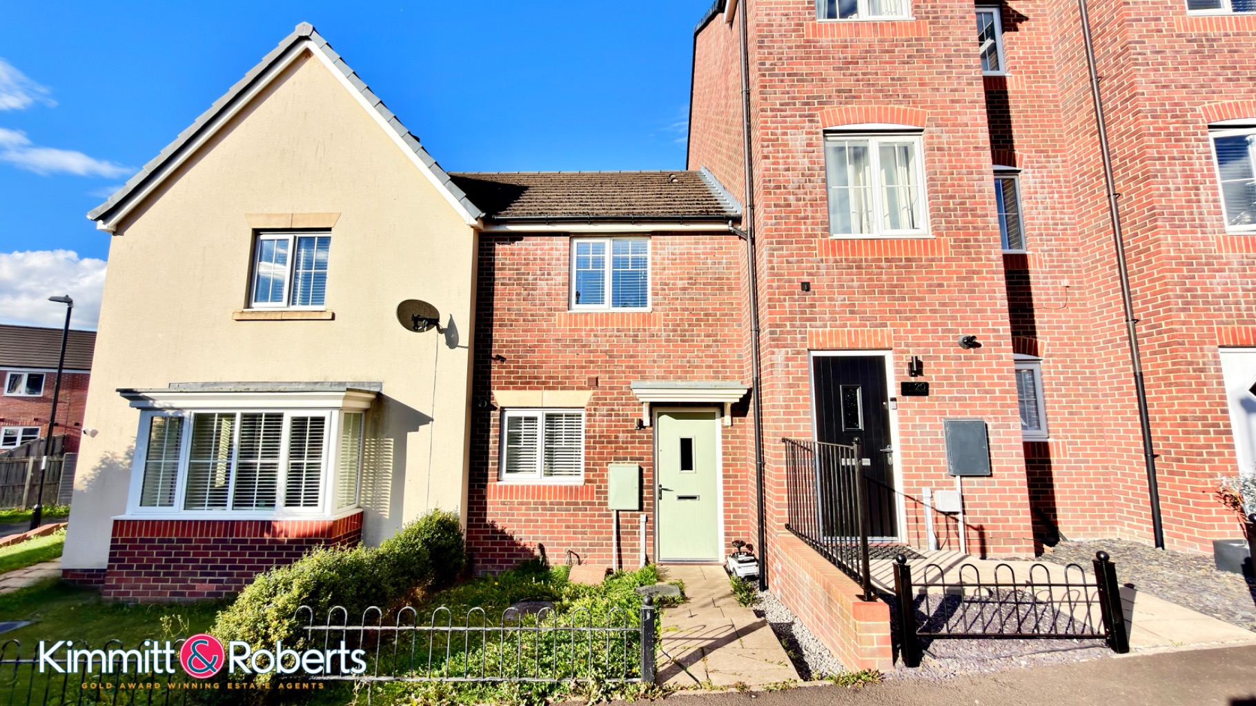 Immaculate 2-Bed Mid-Link House in Easington Lane with Rear Garden & Allocated Parking
