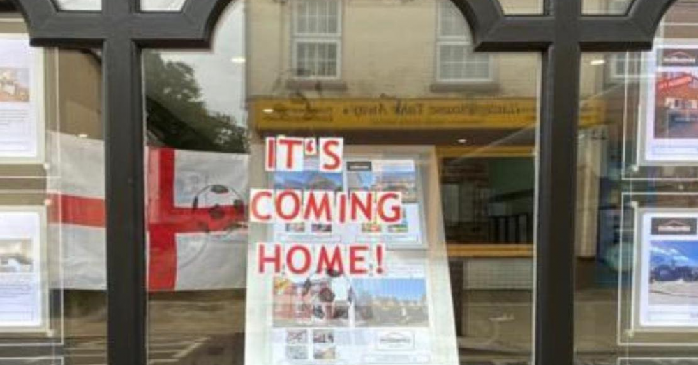 We'll be roaring on The 3 Lions tonight..... Its coming home