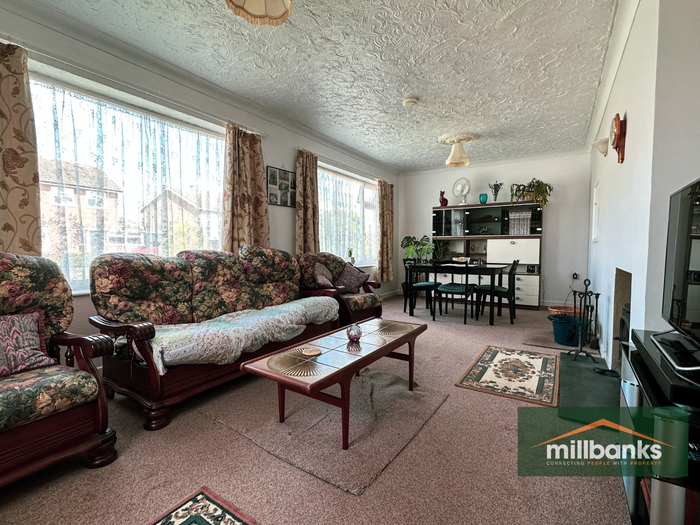 A Detached 3 Bedroom Bungalow Conveniently Situated for the Centre of Town with No Onward Chain property third image