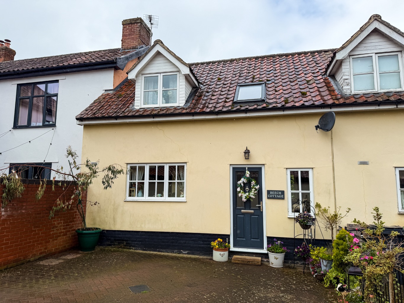 Charming 2-Bed Cottage Enjoying a Pleasant Mews Position with Car Parking and Enclosed Patio Garden.