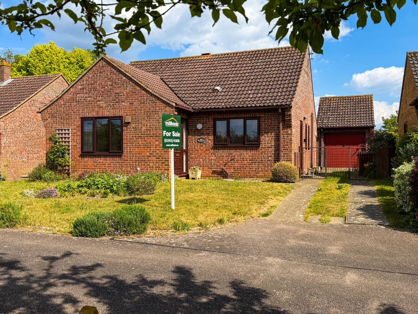A Charming 3-Bed Detached Bungalow, Overlooking Open Greensward to the Front Aspect. property first image