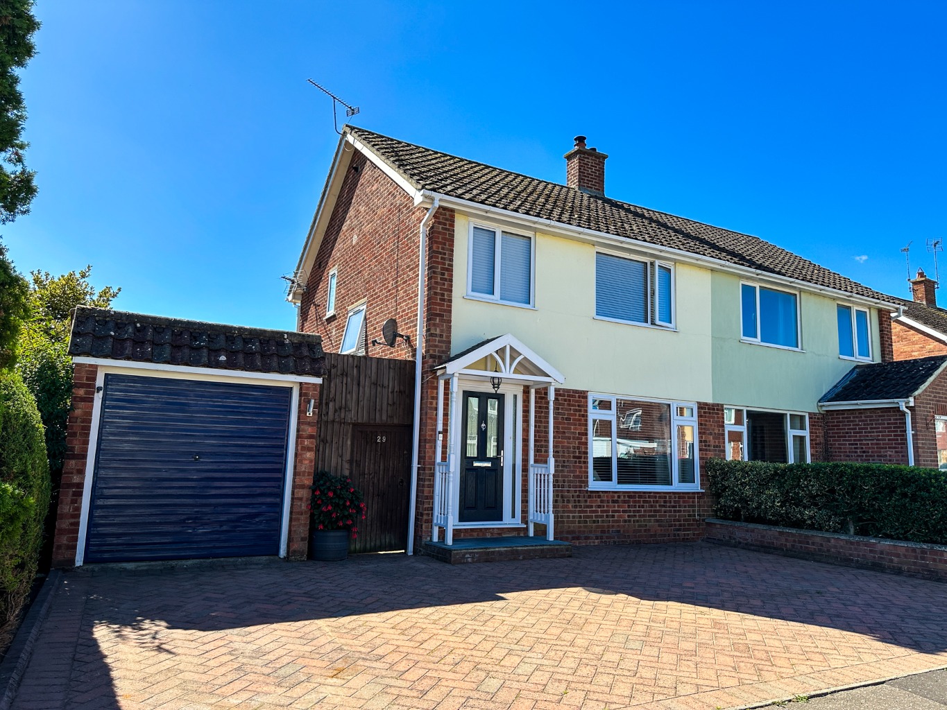 A Super Three-Bedroom Semi-Detached Family Home in Thetford with South-Facing Garden and Garage