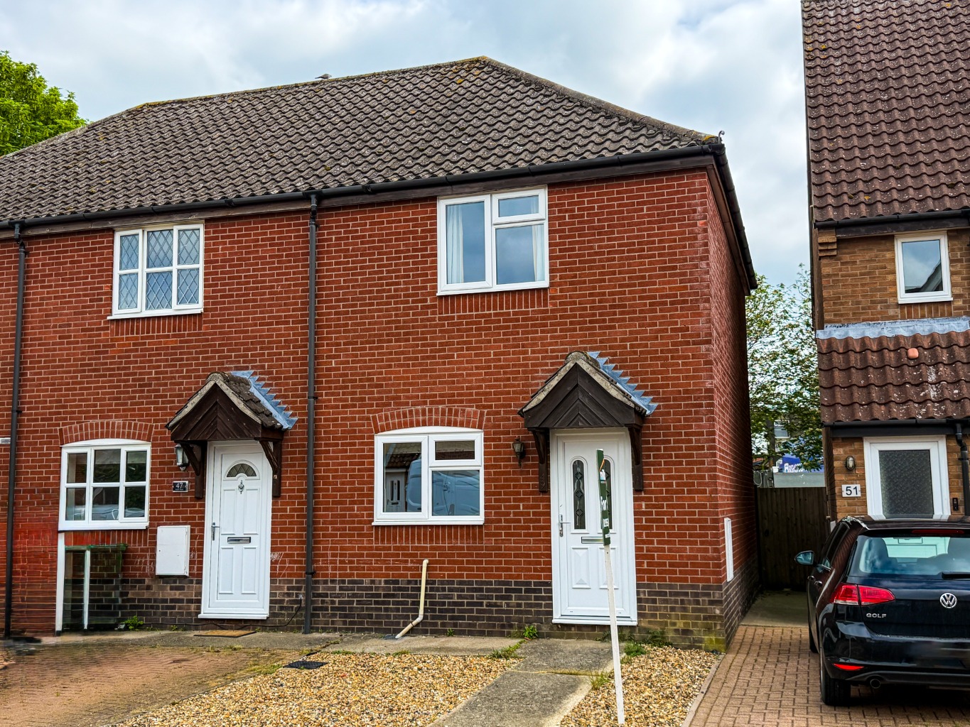 Attractive Two-Bedroom End Terrace House with Rear Garden, Allocated Parking in Central Attleborough