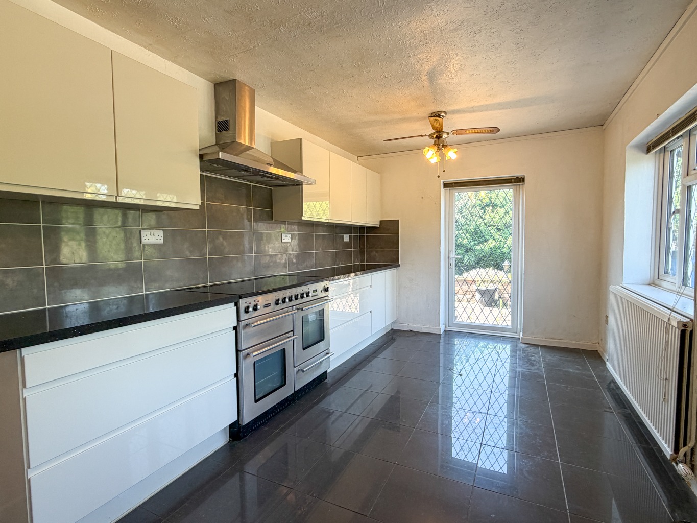 property fifth image