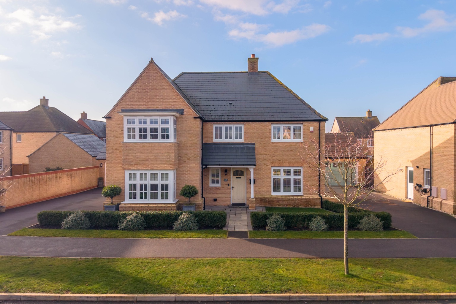 Exceptional Four Double Bedroom Detached Home with Landscaped Garden in Alconbury Weald