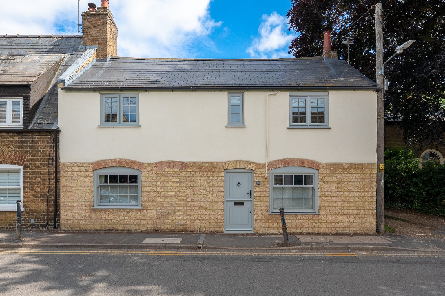 *** Guide Price £450,000 - £500,000 *** Charming Character Home in Somersham