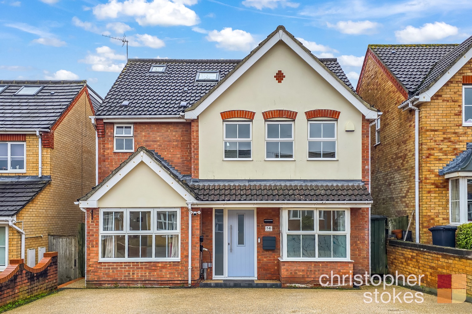 Bloomfield Road, Cheshunt, EN7 Bloomfield Road, Cheshunt, EN7