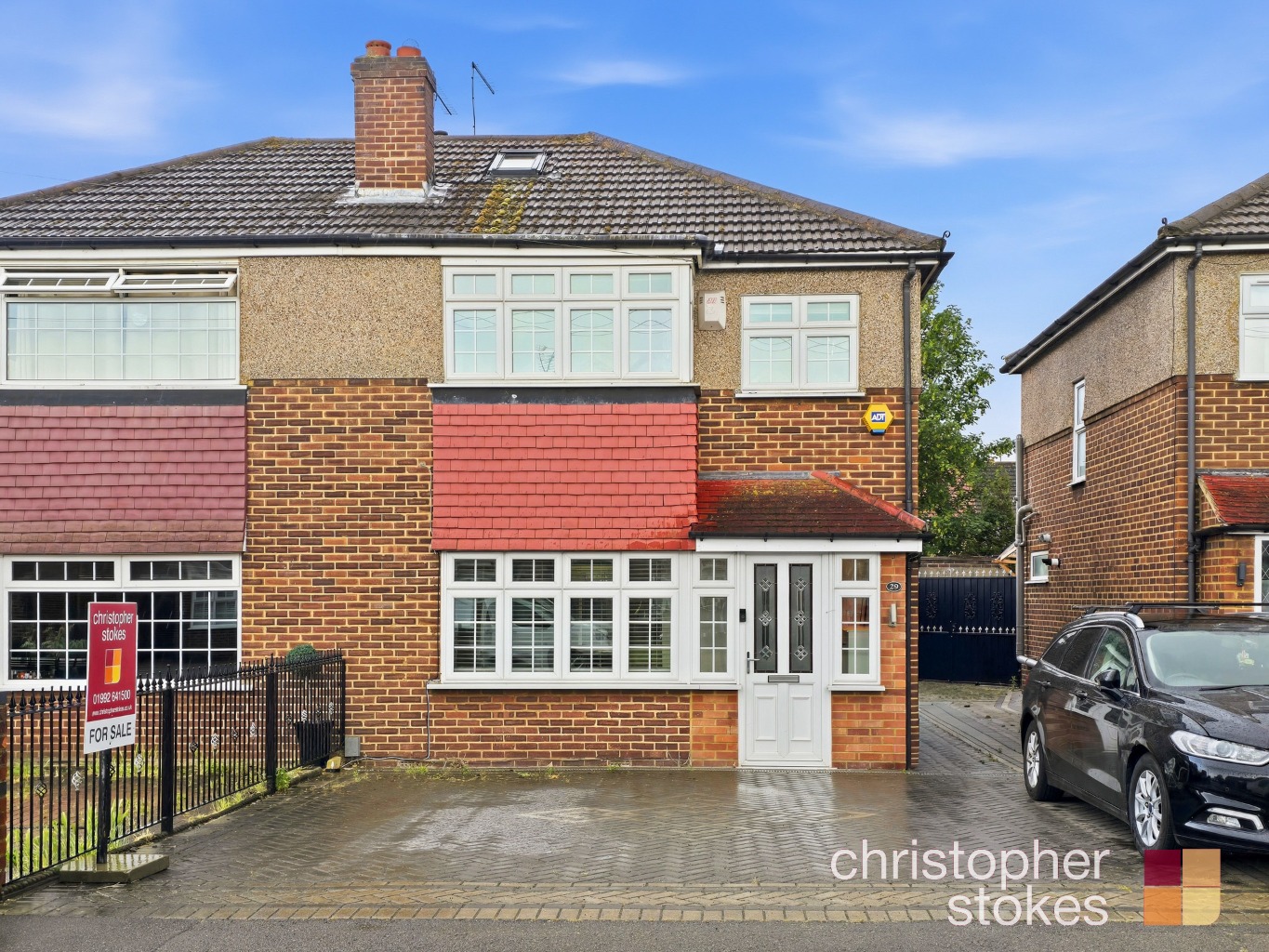 Edinburgh Crescent, Waltham Cross, EN8