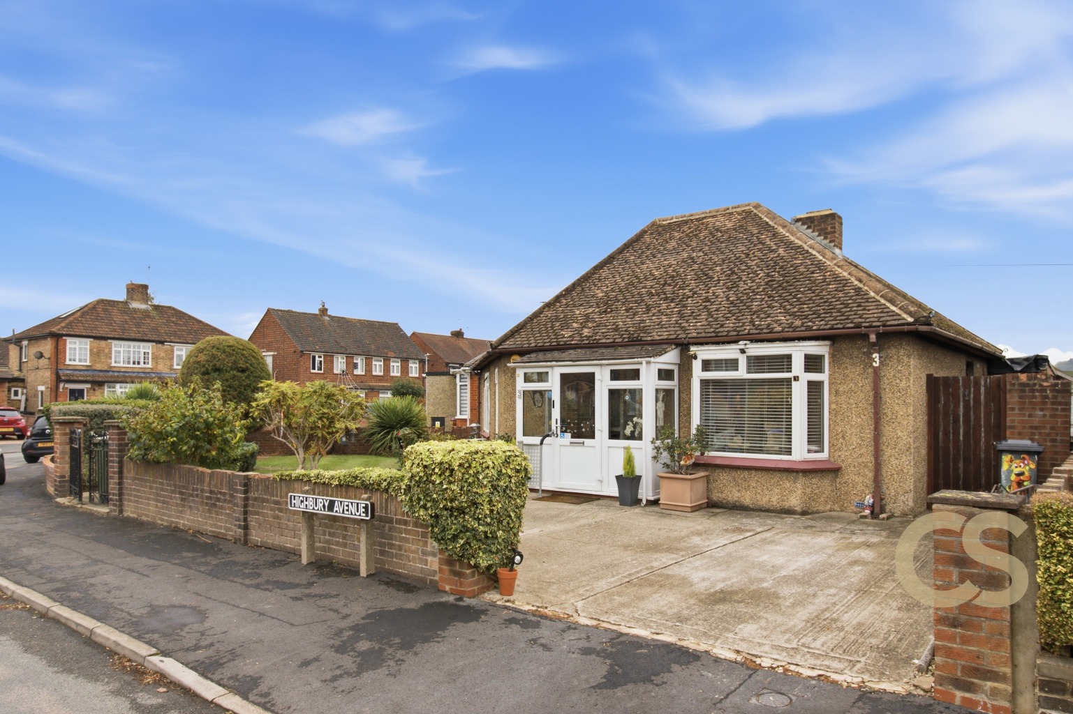 Highbury Avenue, EN11 Highbury Avenue, EN11