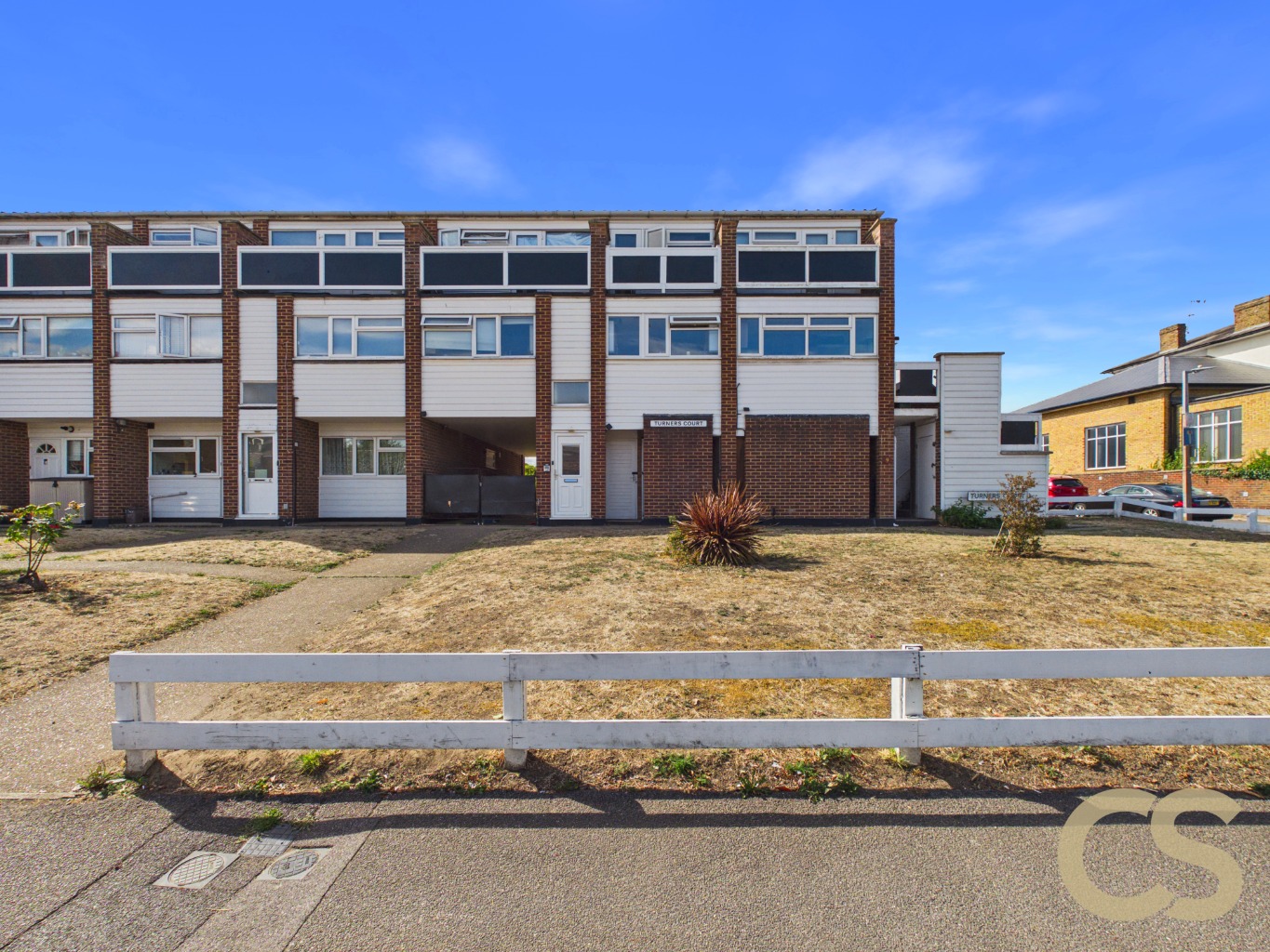 Turners Court, Cheshunt EN8